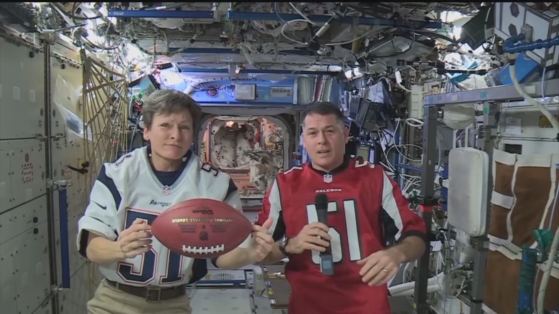Thumbnail image for NASA: Space Station Crew Discusses Life in Space with Social Media Attendees