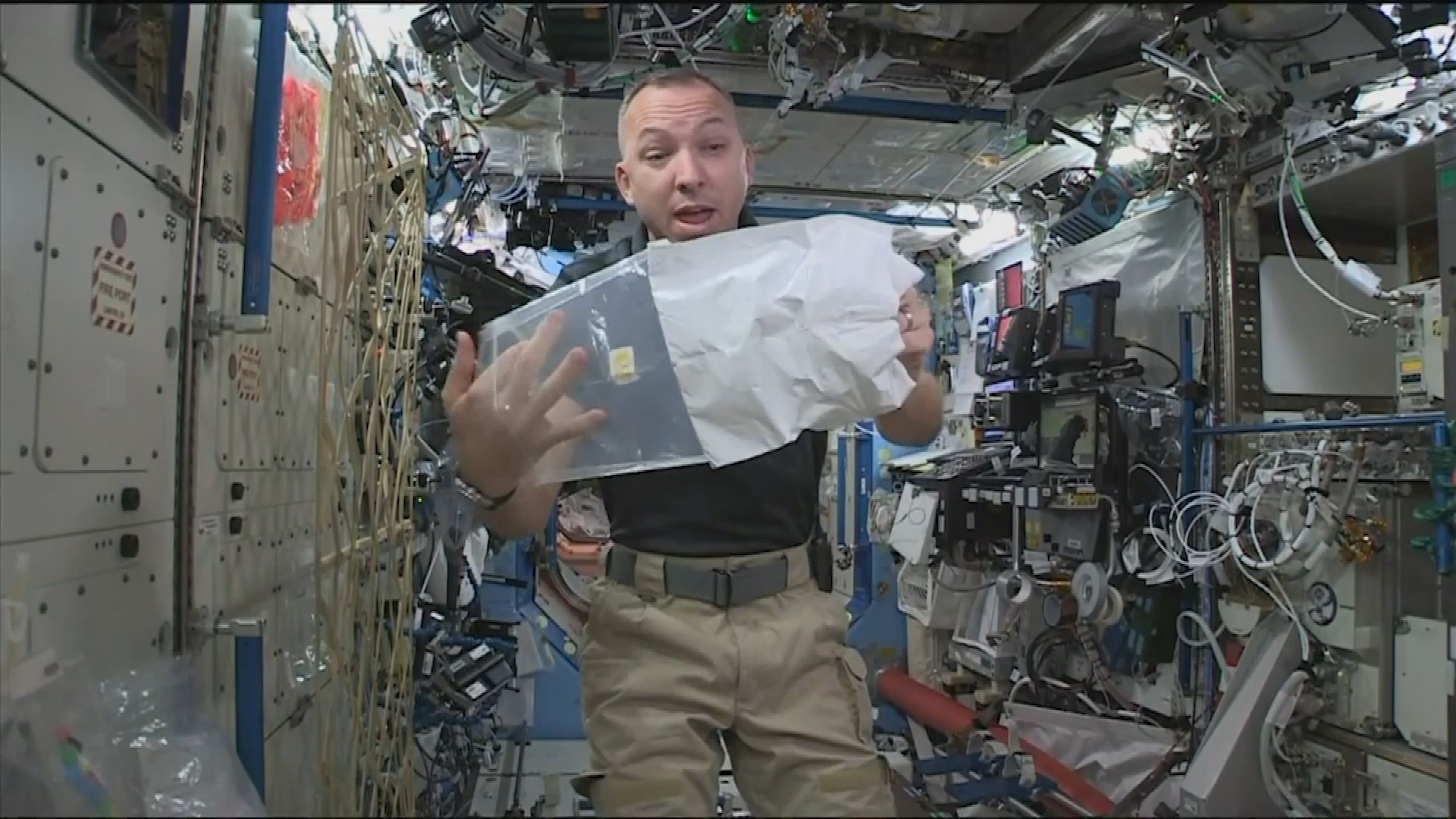 Thumbnail image for NASA Space Station Crew Discusses Life in Space with Students in Washington, DC
