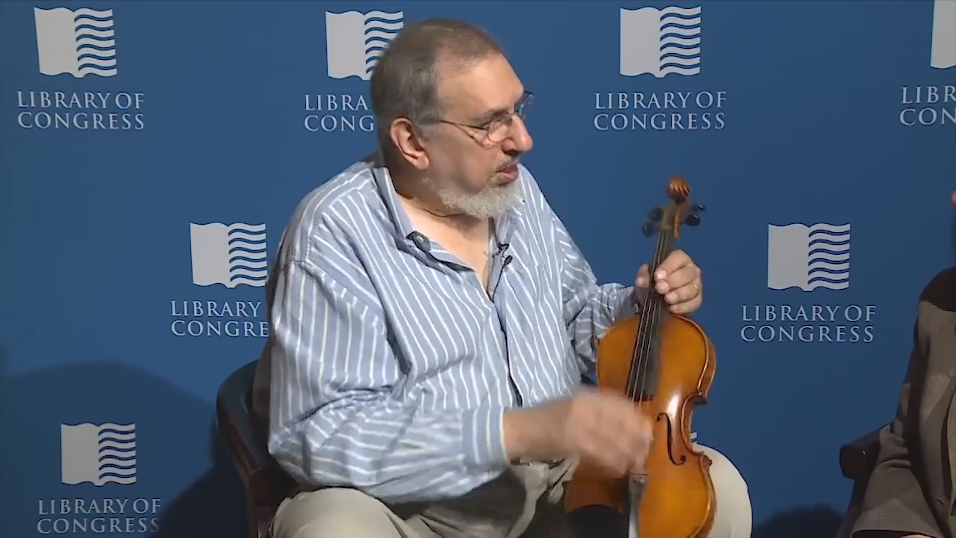 Thumbnail image for Library of Congress: What's The Difference Between A Violin And A Fiddle? A Conversation With David Bromberg
